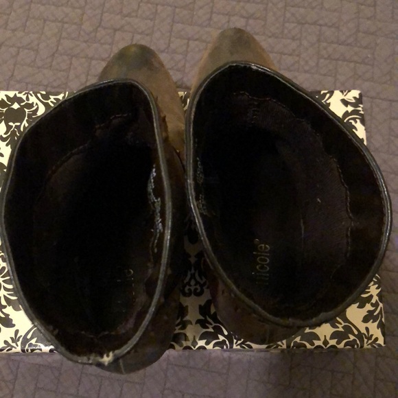 Brown Rustic studded bootie by Nicole sz 7 - Picture 4 of 5